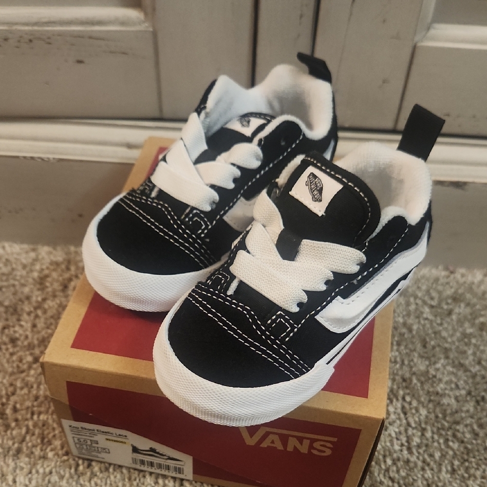 Vans Kids Knu Skool Elastic Lace Sneaker Sz 5c